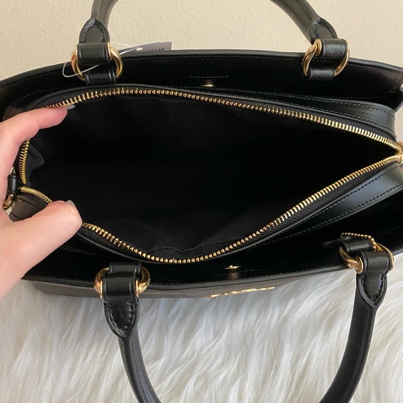 Coach purse and wallet set